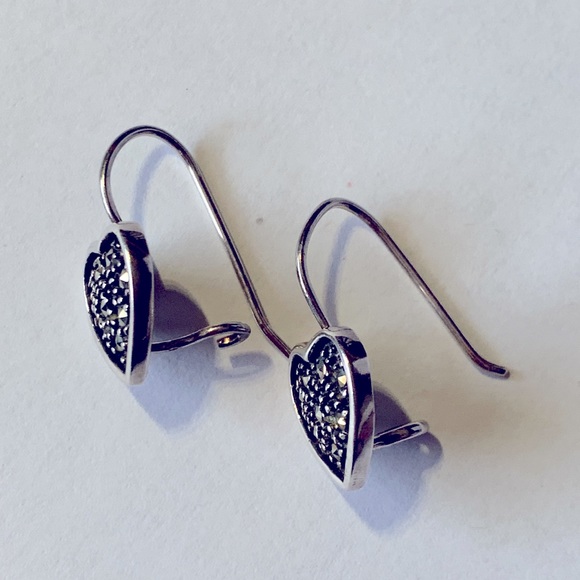 💝Vintage Silver 925 Heart Earrings - Picture 2 of 4